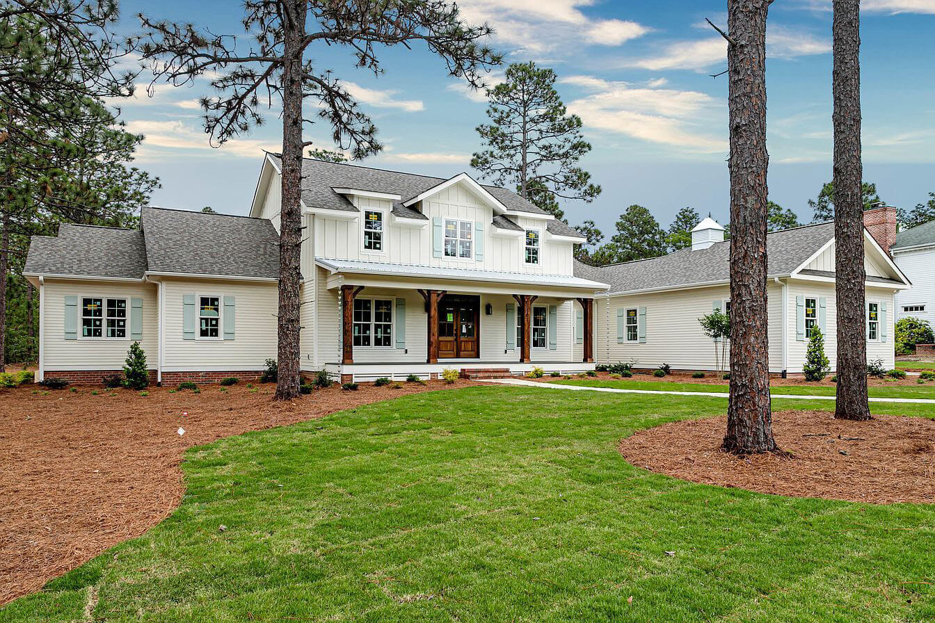 Forest Creek, Berkshire Hathaway Announce Real Estate Partnership